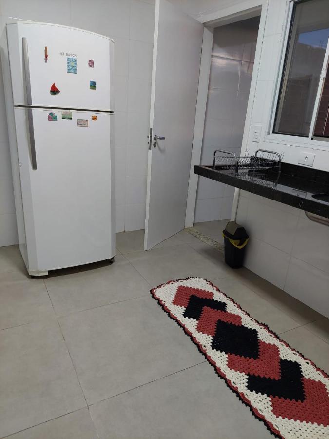 Otimo Apartamento Sobreloja Com Wifi E Estacionamento Incluso Maringá Buitenkant foto